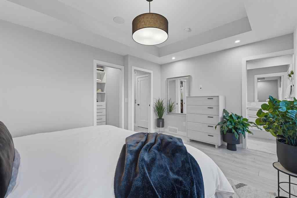 MLS® A2259357 - 3096 85 Street SW in Springbank Hill Calgary, Residential