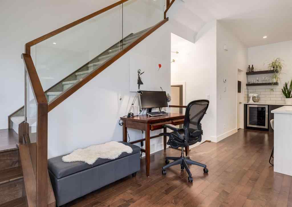 MLS® A2259360 - 2020 2 Street SW in Mission Calgary, Residential