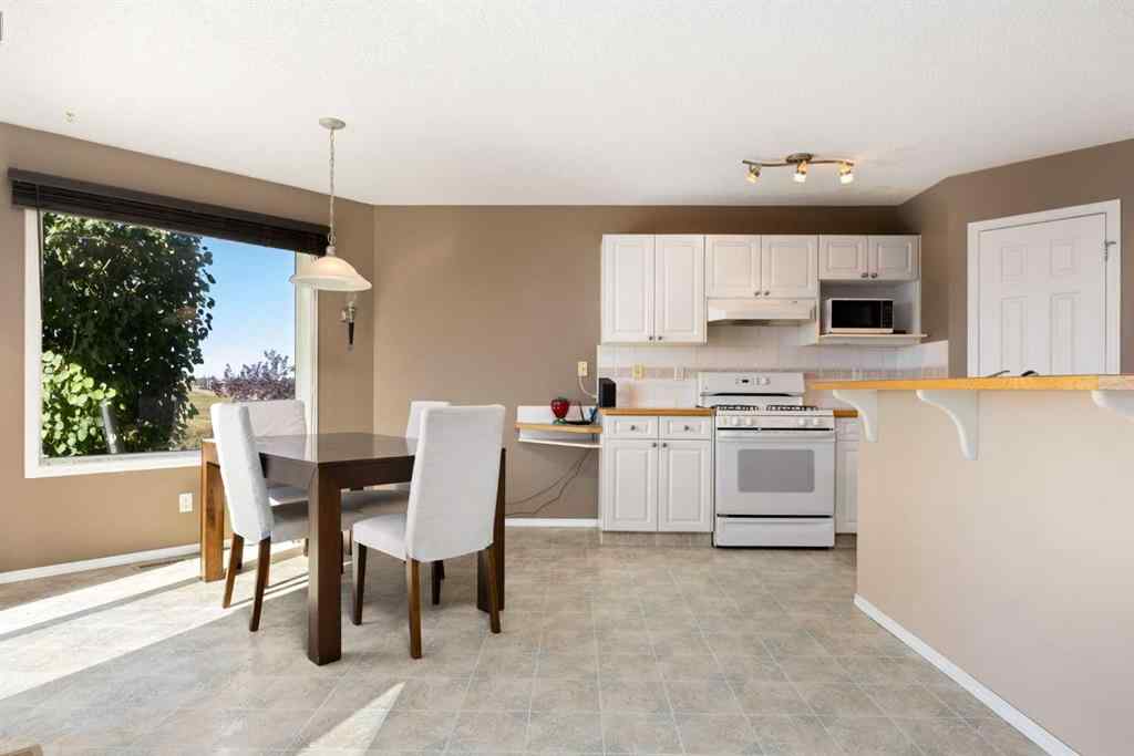 MLS® A2259362 - 52 Citadel Vista Green NW in Citadel Calgary, Residential