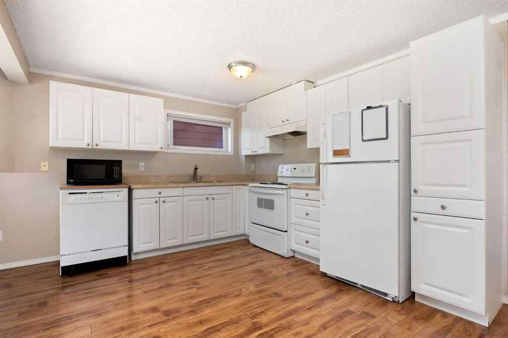 MLS® A2259362 - 52 Citadel Vista Green NW in Citadel Calgary, Residential