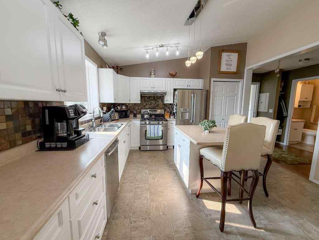 MLS® A2259369 - 79424 Range Road 105   in NONE Rural Saddle Hills County, Residential