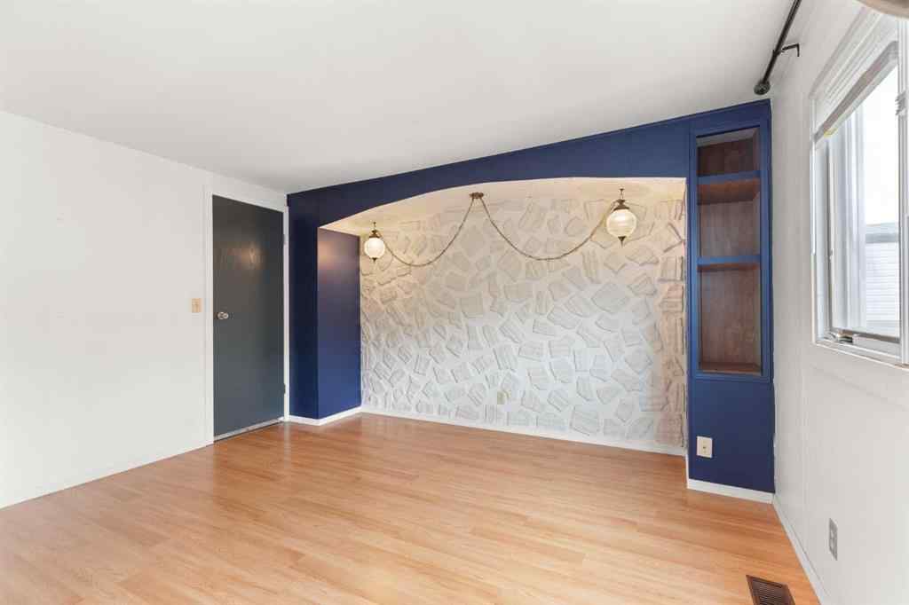 MLS&reg; # A2259375 - 219 Fairchild Street SW in NONE Medicine Hat, Mobile Open Houses