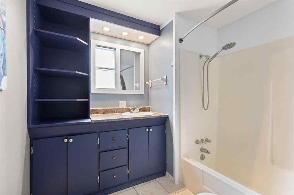 MLS&reg; # A2259375 - 219 Fairchild Street SW in NONE Medicine Hat, Mobile Open Houses