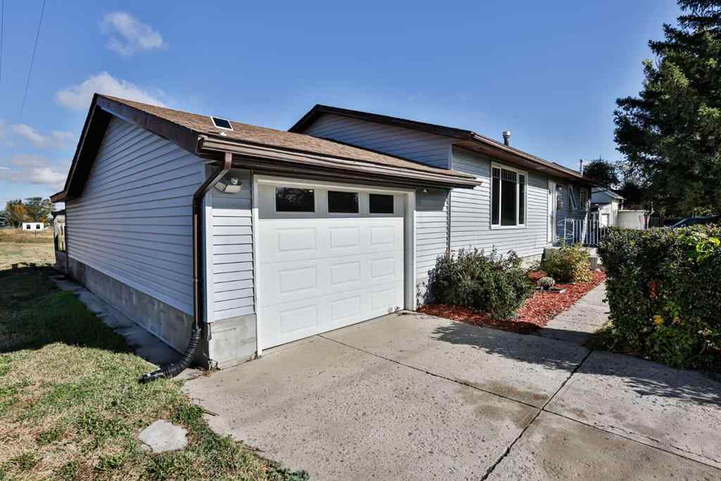 MLS® A2259384 - 41 W 300 N   in NONE Raymond, Residential