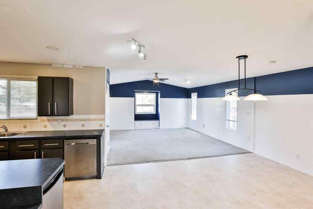 MLS® A2259384 - 41 W 300 N   in NONE Raymond, Residential