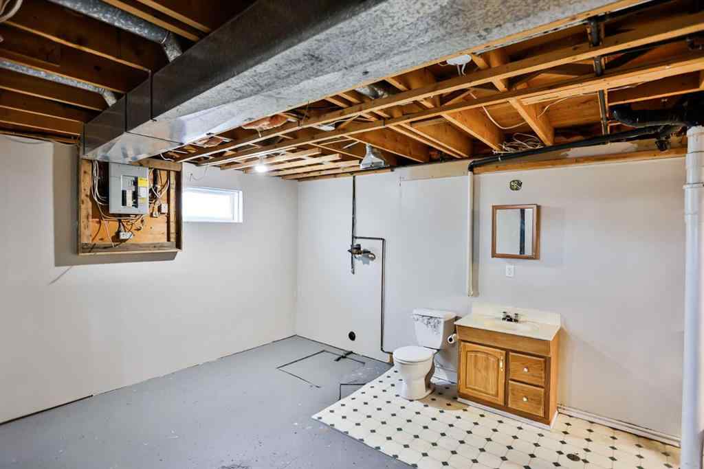 MLS® A2259384 - 41 W 300 N   in NONE Raymond, Residential