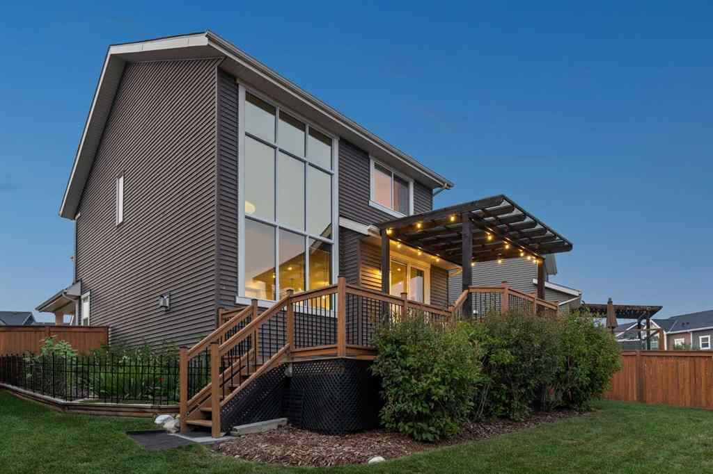 MLS® A2259386 - 36 Sunrise Crescent  in Sunset Ridge Cochrane, Residential