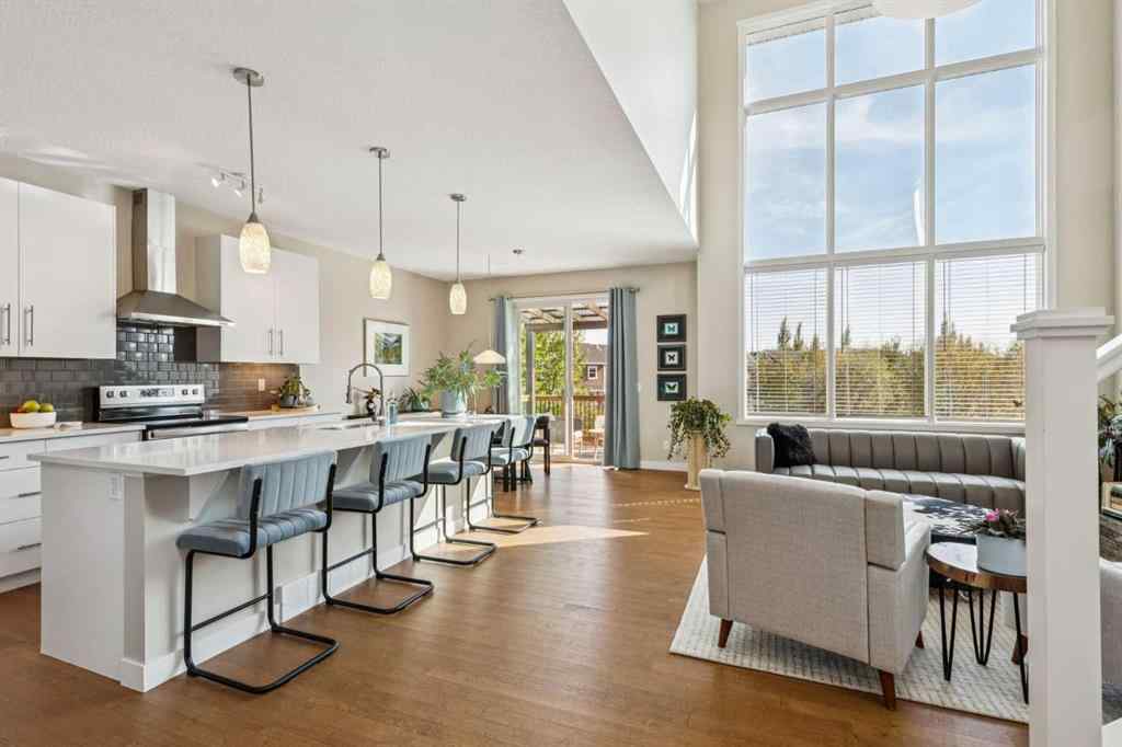 MLS® A2259386 - 36 Sunrise Crescent  in Sunset Ridge Cochrane, Residential