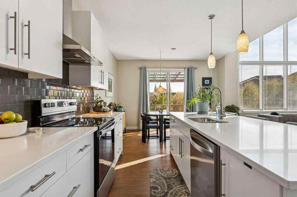 MLS® A2259386 - 36 Sunrise Crescent  in Sunset Ridge Cochrane, Residential