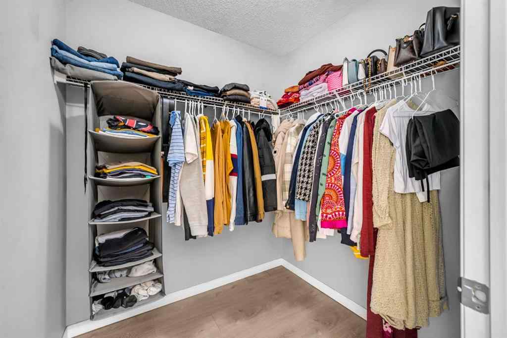 MLS® A2259387 - 233 Saddlecrest Way NE in Saddle Ridge Calgary, Residential