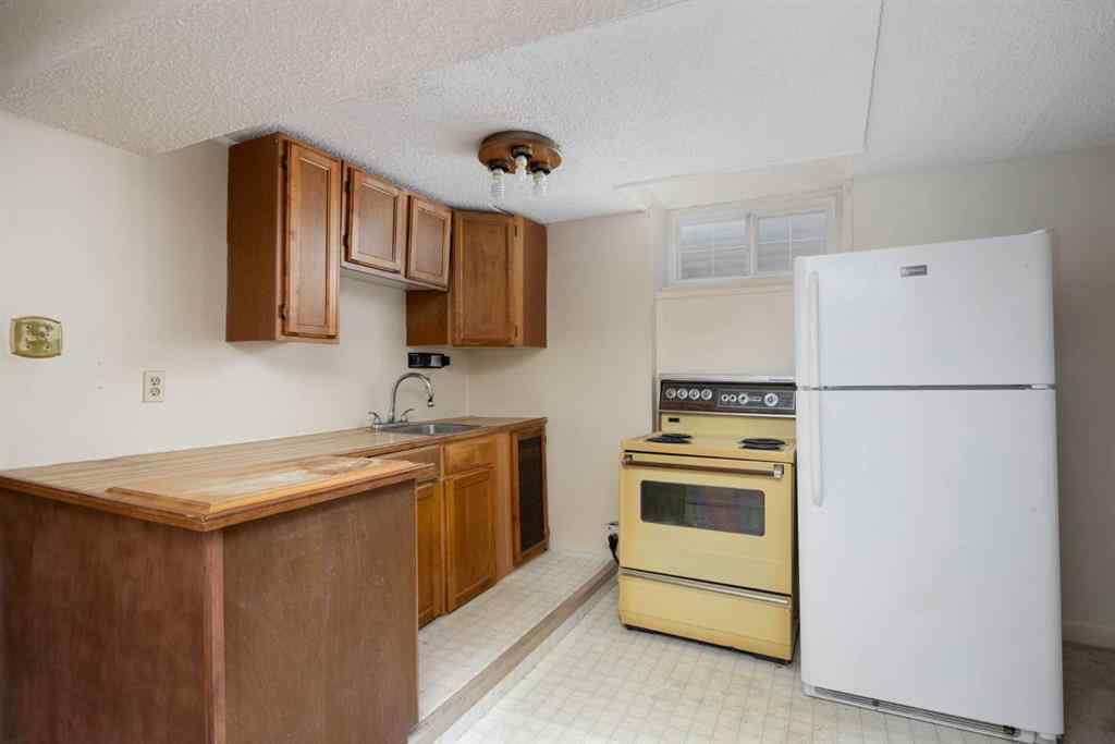 MLS® A2259389 - 13 Saunderson Avenue  in Downtown Fort McMurray, Residential