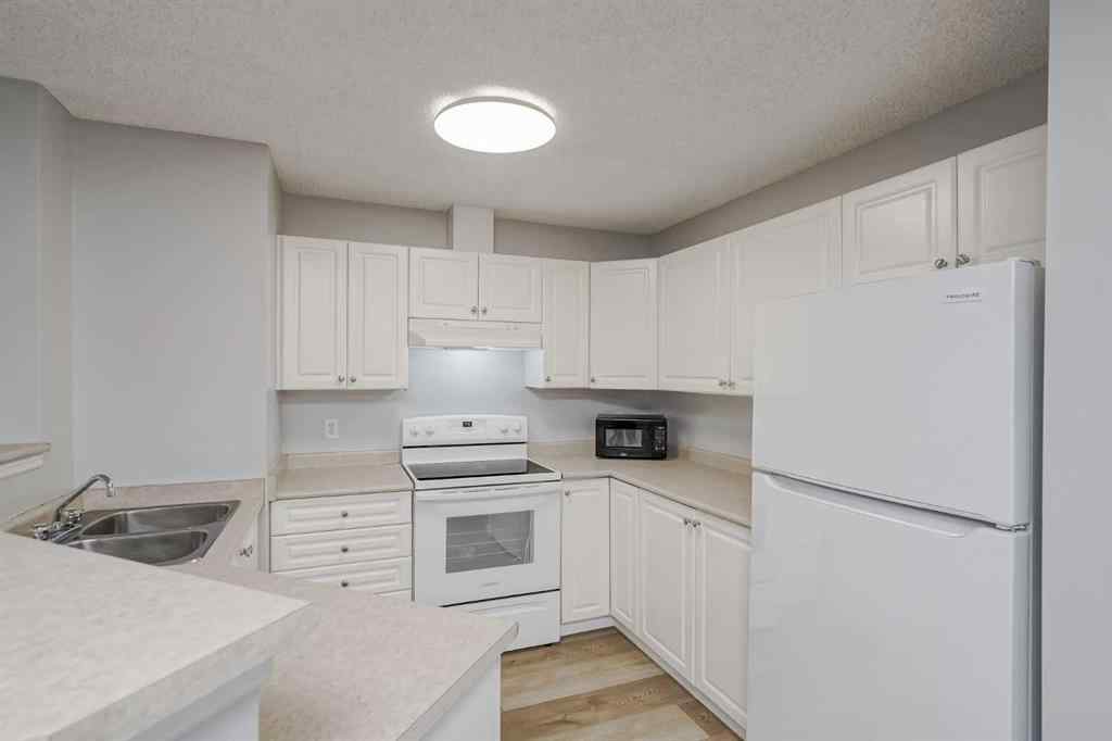 MLS® A2259397 - Unit #6118 6000 Somervale Court SW in Somerset Calgary, Residential