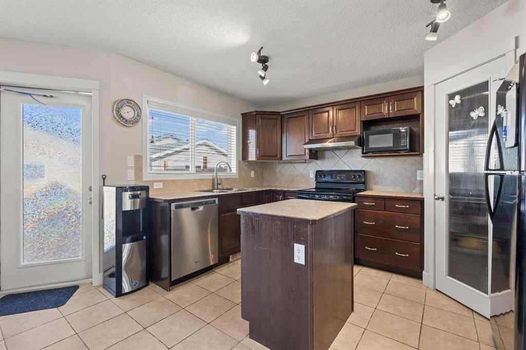 MLS® A2259398 - 199 Cranberry Close SE in Cranston Calgary, Residential