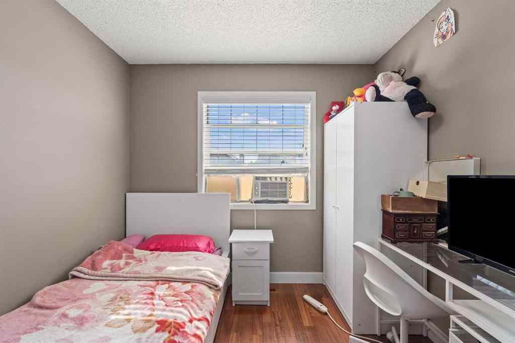 MLS® A2259398 - 199 Cranberry Close SE in Cranston Calgary, Residential