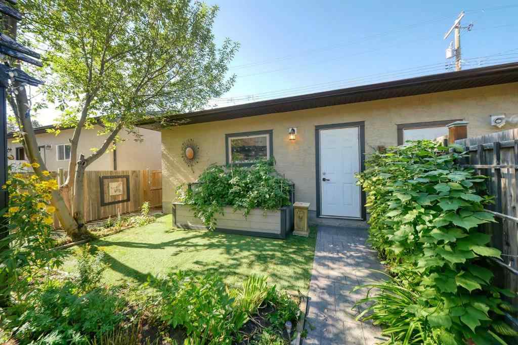 MLS® A2259399 - 1431 40 Street SW in Rosscarrock Calgary, Residential