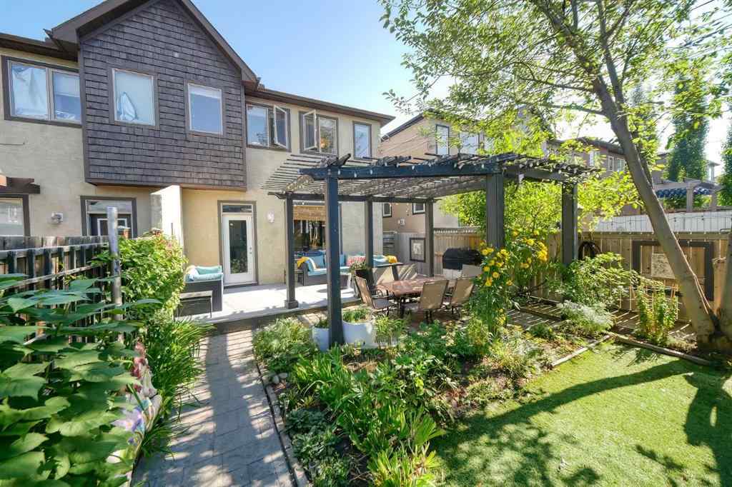 MLS® A2259399 - 1431 40 Street SW in Rosscarrock Calgary, Residential
