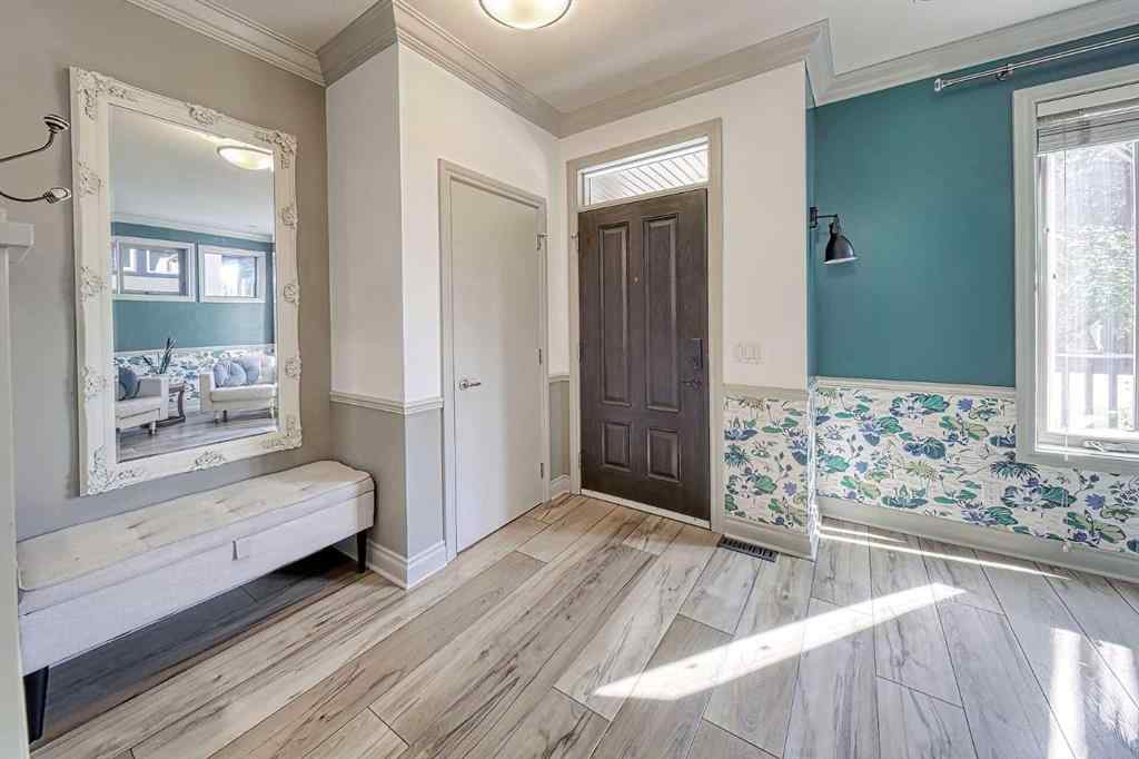 MLS® A2259399 - 1431 40 Street SW in Rosscarrock Calgary, Residential