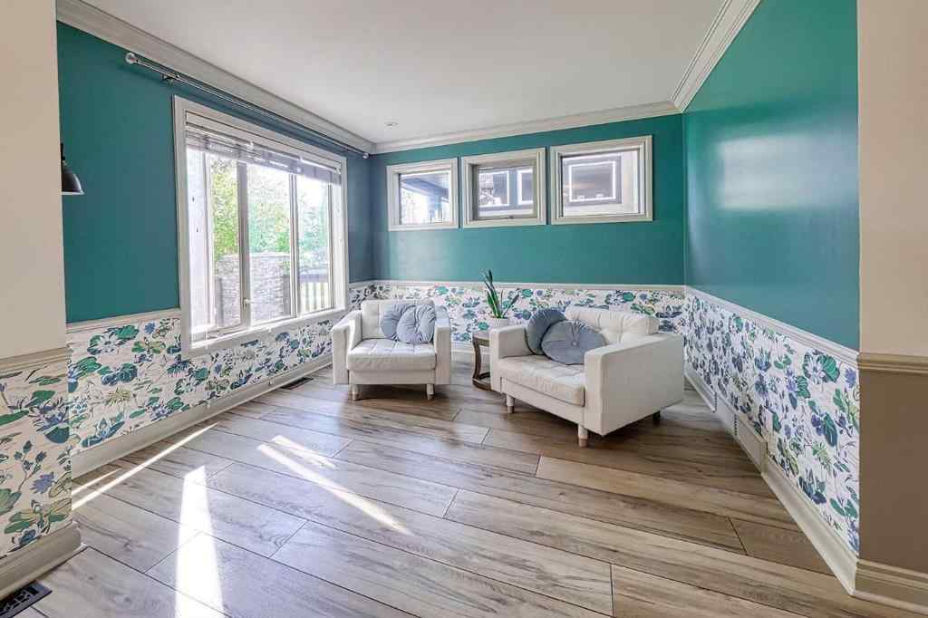 MLS® A2259399 - 1431 40 Street SW in Rosscarrock Calgary, Residential
