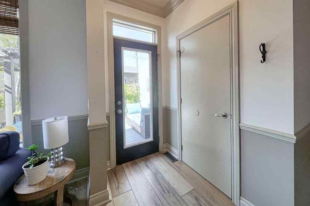 MLS® A2259399 - 1431 40 Street SW in Rosscarrock Calgary, Residential