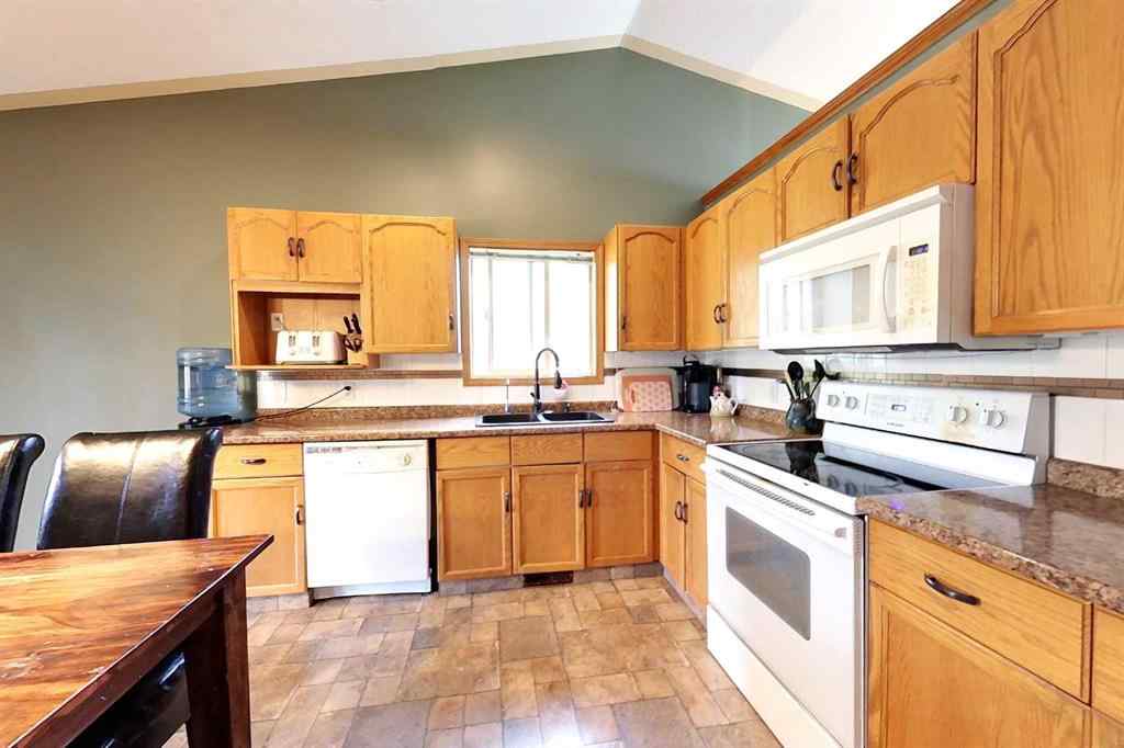 MLS® A2259417 - 720 9 Street SW in NONE Slave Lake, Residential