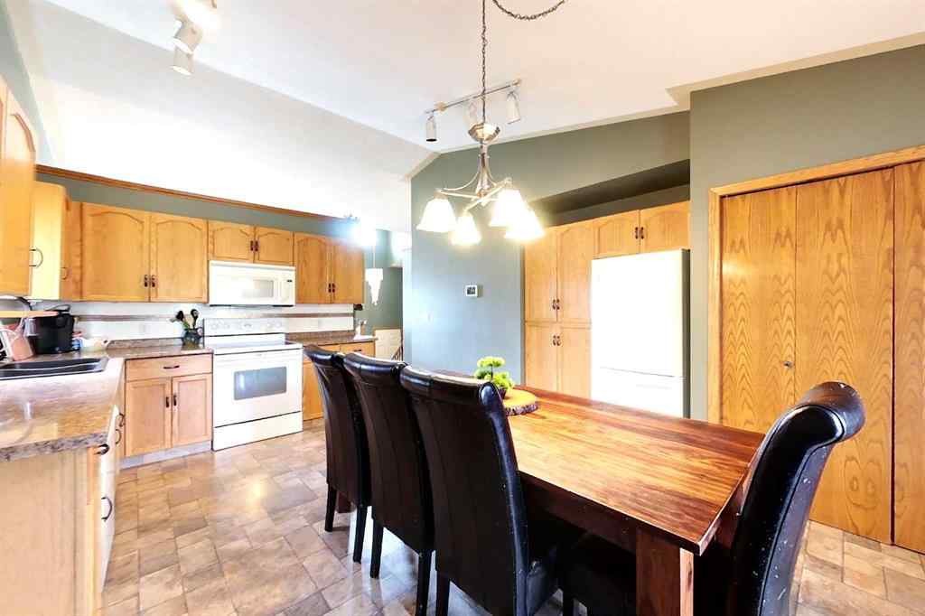 MLS® A2259417 - 720 9 Street SW in NONE Slave Lake, Residential