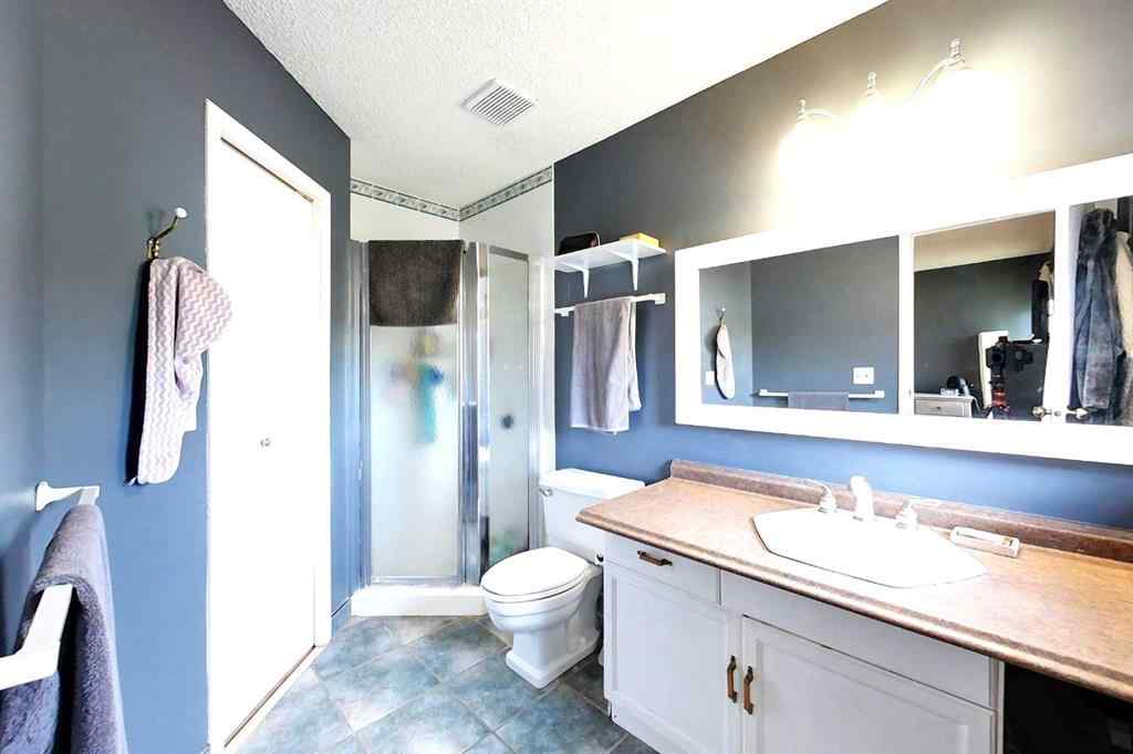 MLS® A2259417 - 720 9 Street SW in NONE Slave Lake, Residential