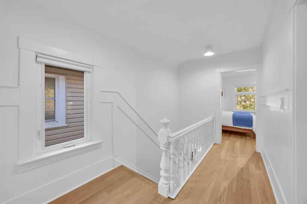 MLS® A2259421 - 523 10 Avenue NE in Renfrew Calgary, Residential