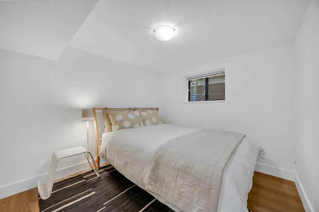 MLS® A2259421 - 523 10 Avenue NE in Renfrew Calgary, Residential