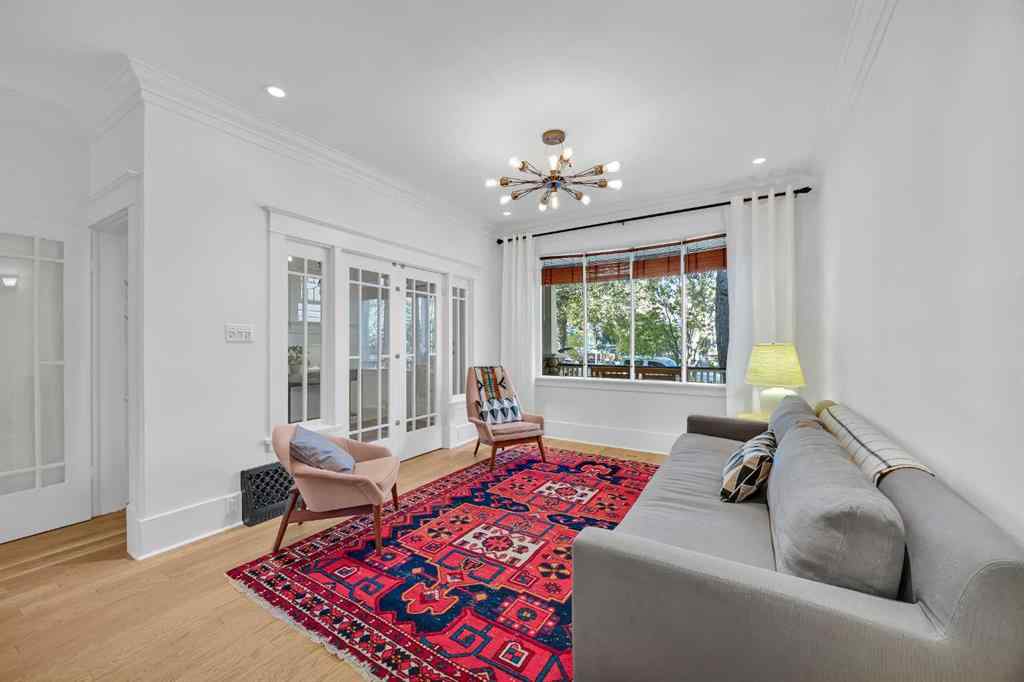 MLS® A2259421 - 523 10 Avenue NE in Renfrew Calgary, Residential