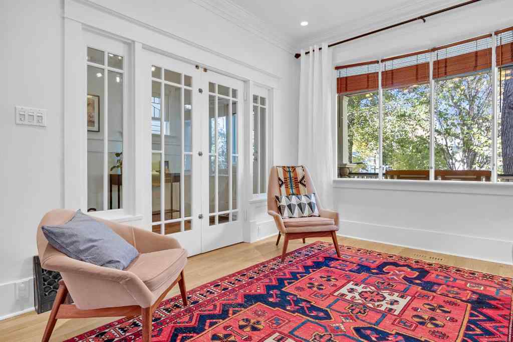 MLS® A2259421 - 523 10 Avenue NE in Renfrew Calgary, Residential