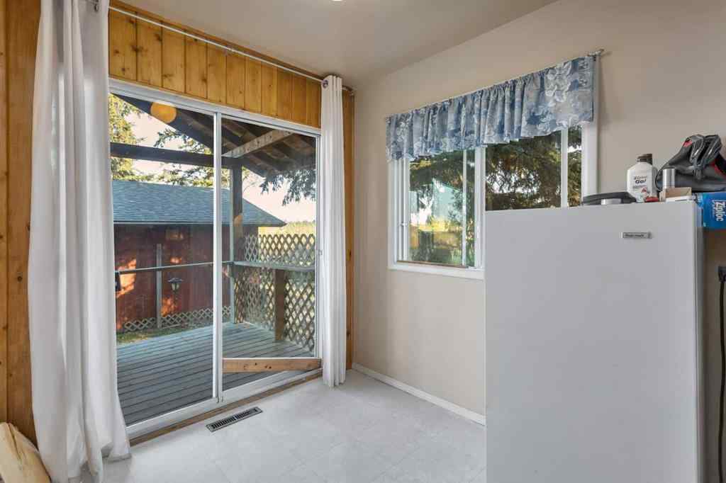 MLS® A2259425 - 4152 47 Avenue  in NONE Rocky Mountain House, Residential