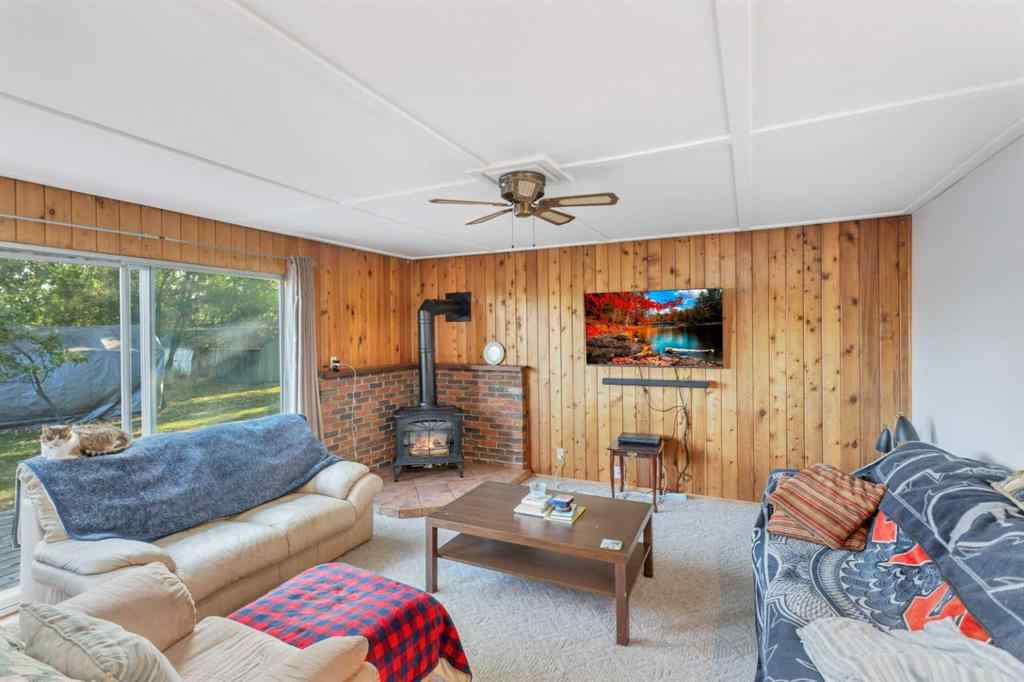 MLS® A2259425 - 4152 47 Avenue  in NONE Rocky Mountain House, Residential