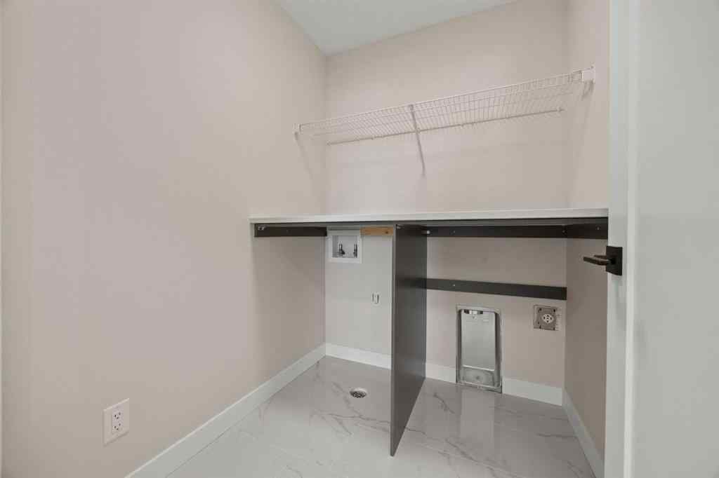 MLS® A2259427 - 486 Kinniburgh Loop  in Kinniburgh South Chestermere, Residential