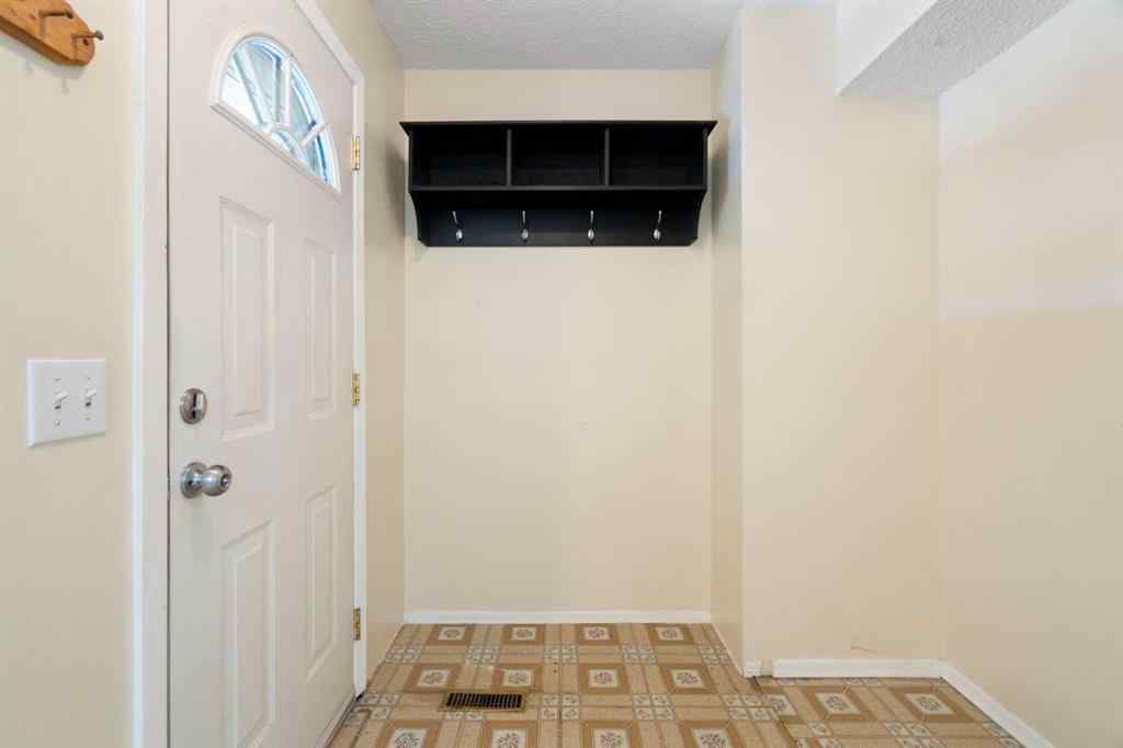 MLS® A2259432 - Unit #509 6223 31 Avenue NW in Bowness Calgary, Residential