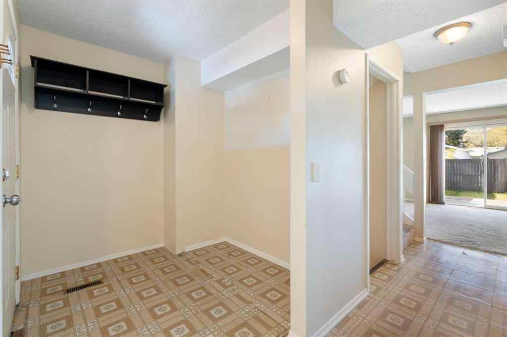 MLS® A2259432 - Unit #509 6223 31 Avenue NW in Bowness Calgary, Residential