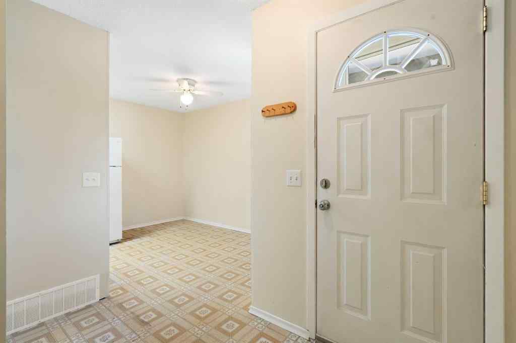 MLS® A2259432 - Unit #509 6223 31 Avenue NW in Bowness Calgary, Residential