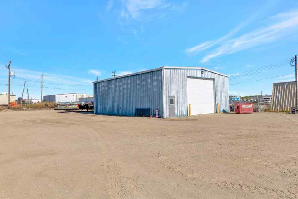 MLS® A2259435 - 5106 63 Street  in Glen E. Neilsen Industrial Park Lloydminster, Commercial