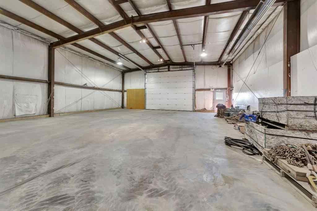 MLS® A2259435 - 5106 63 Street  in Glen E. Neilsen Industrial Park Lloydminster, Commercial