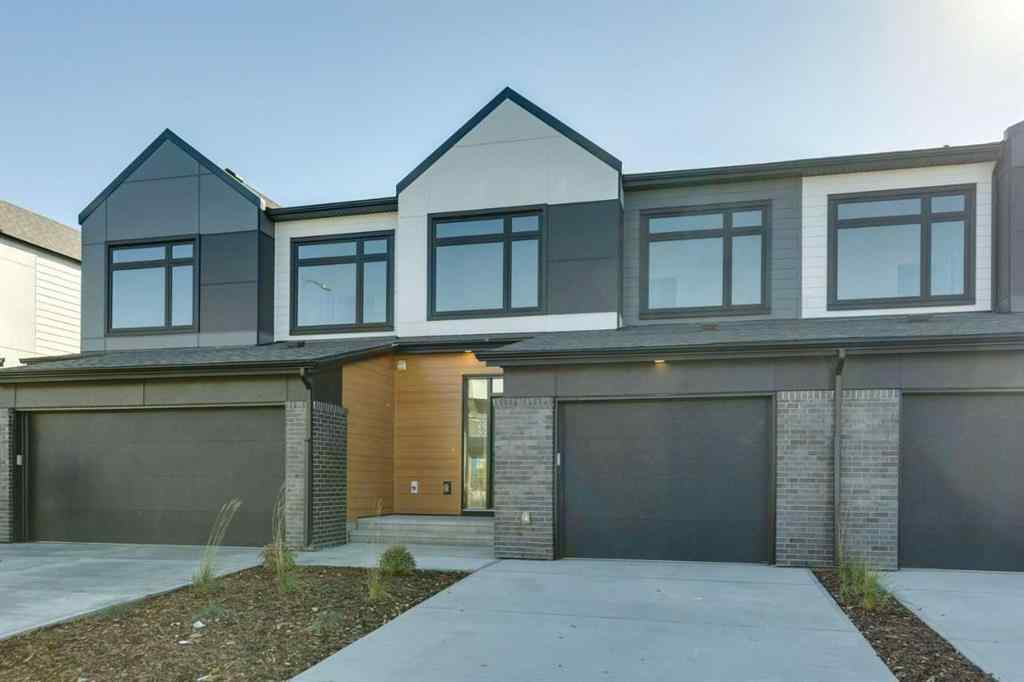 MLS® A2259436 - Unit #3 8511 21 Avenue SE in Belvedere Calgary, Residential