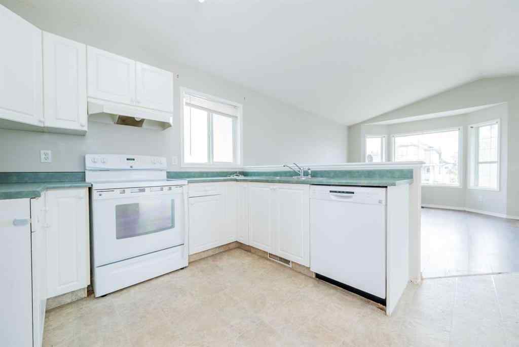 MLS® A2259438 - 6222 90A Street  in Countryside South Grande Prairie, Residential