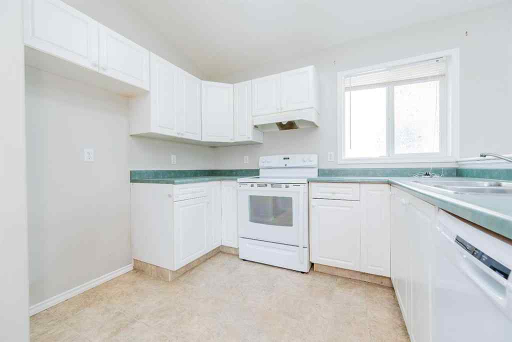 MLS® A2259438 - 6222 90A Street  in Countryside South Grande Prairie, Residential