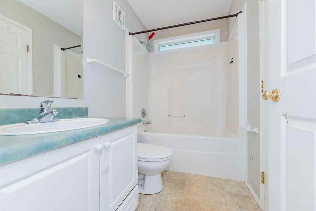 MLS® A2259438 - 6222 90A Street  in Countryside South Grande Prairie, Residential