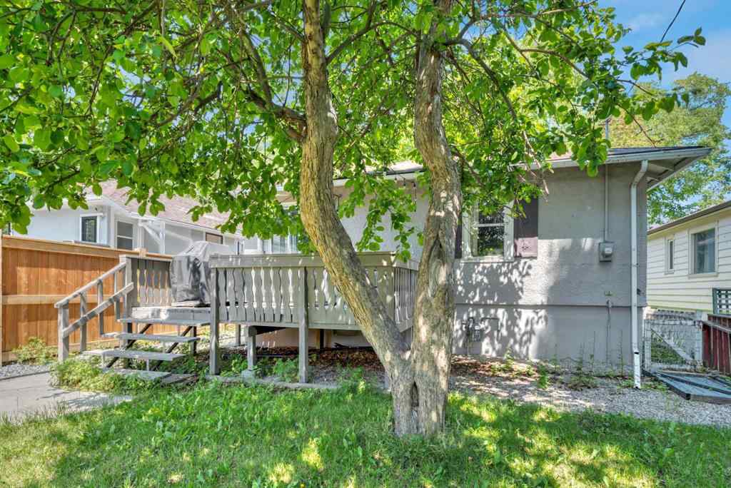 MLS® A2259439 - 111 11 Avenue NW in Crescent Heights Calgary, Residential