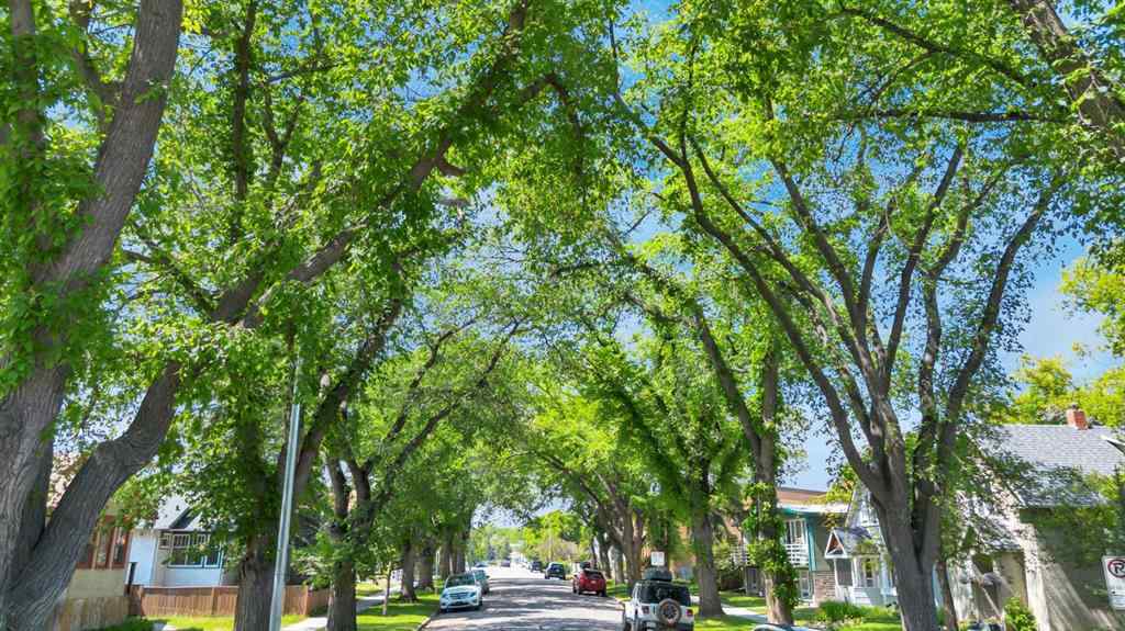 MLS® A2259439 - 111 11 Avenue NW in Crescent Heights Calgary, Residential