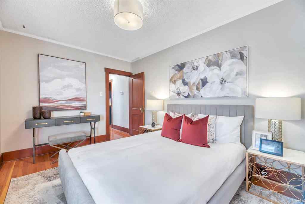 MLS® A2259439 - 111 11 Avenue NW in Crescent Heights Calgary, Residential