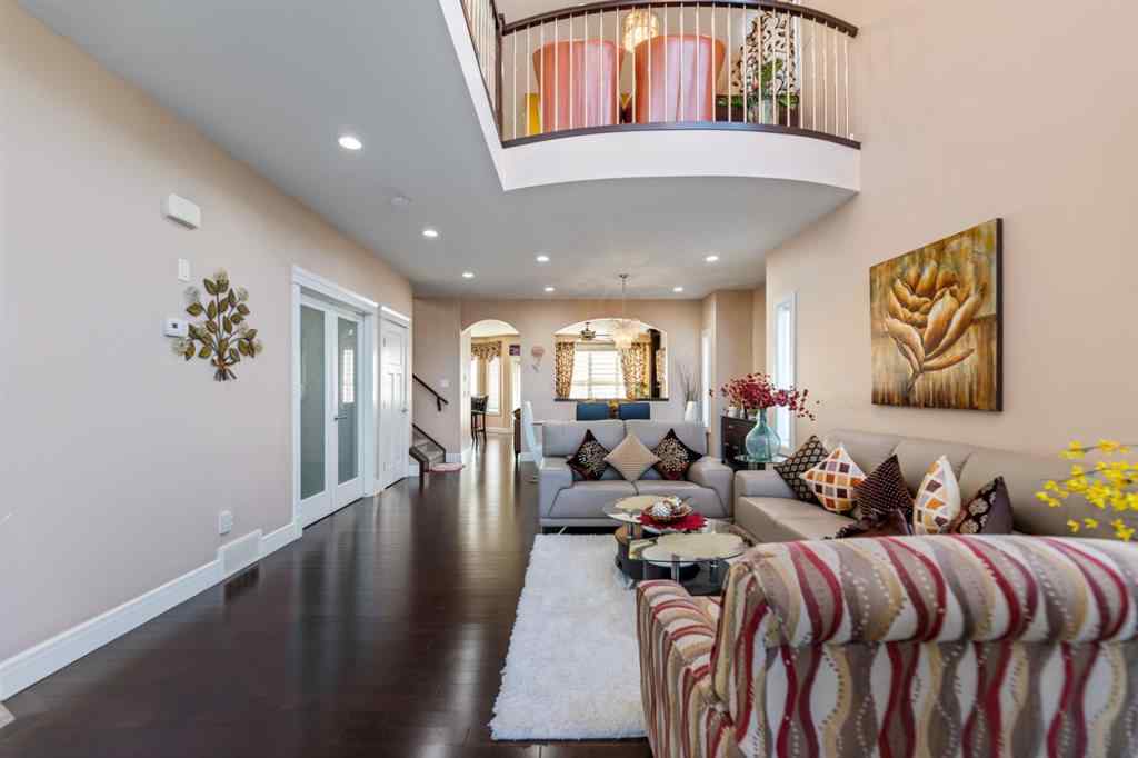 MLS® A2259448 - 19 SADDLELAKE View NE in Saddle Ridge Calgary, Residential