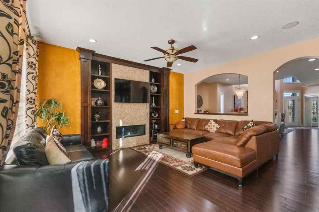 MLS® A2259448 - 19 SADDLELAKE View NE in Saddle Ridge Calgary, Residential