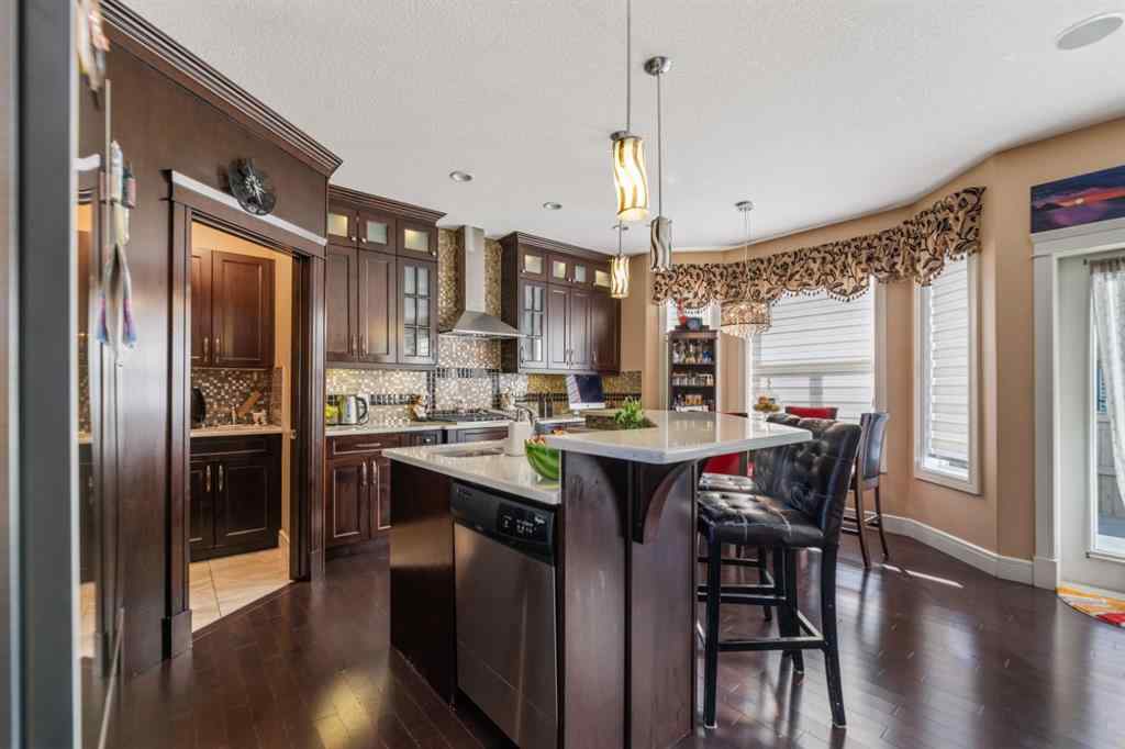 MLS® A2259448 - 19 SADDLELAKE View NE in Saddle Ridge Calgary, Residential