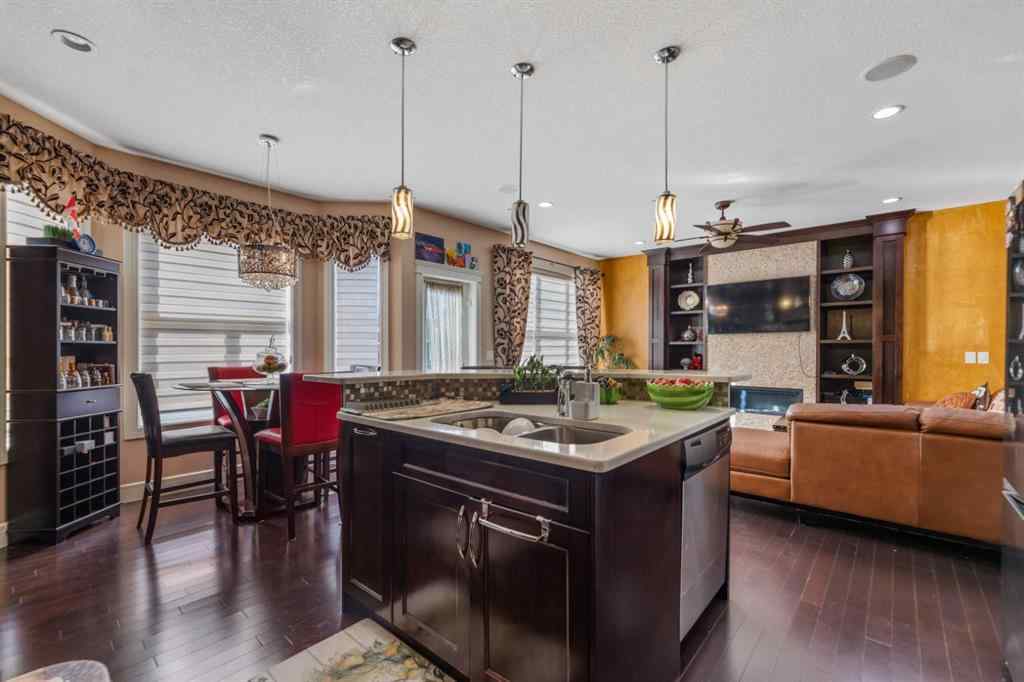 MLS® A2259448 - 19 SADDLELAKE View NE in Saddle Ridge Calgary, Residential