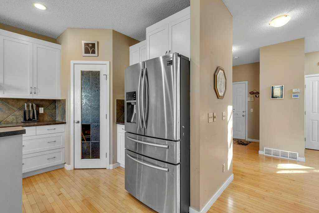 MLS® A2259449 - 119 Valley Stream Circle NW in Valley Ridge Calgary, Residential